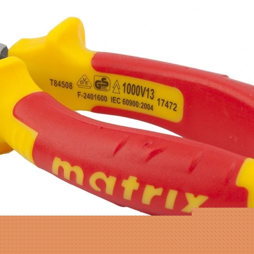 Длинногубцы изогнутые Insulated, 160 мм, двухкомпонентные рукоятки Matrix Professional